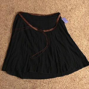 Textured black Laura Scott a-line skirt with belt